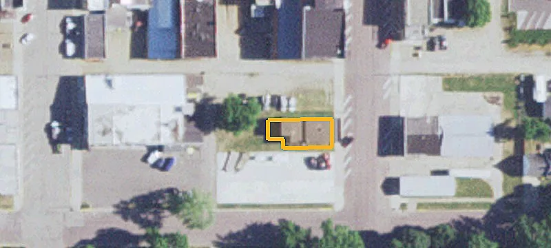 134 2nd SE Ave