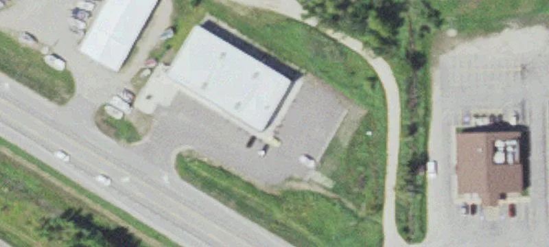 307 Main W Ave