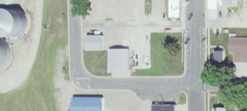 10 1st SW St