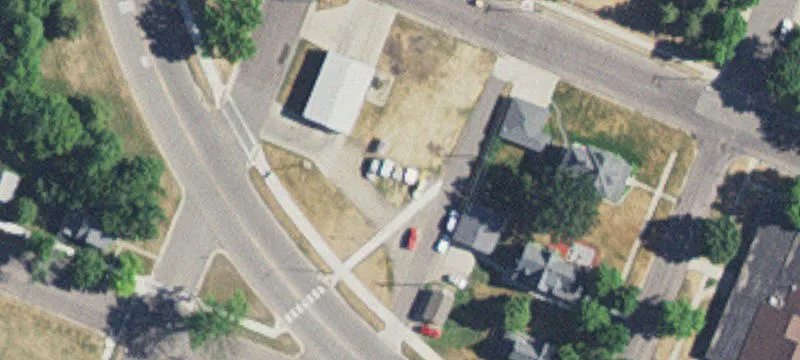 1529 Oregon Ave