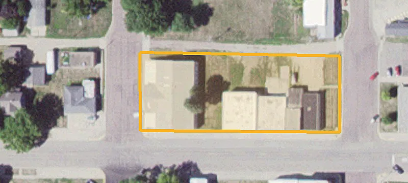 419 Main E St