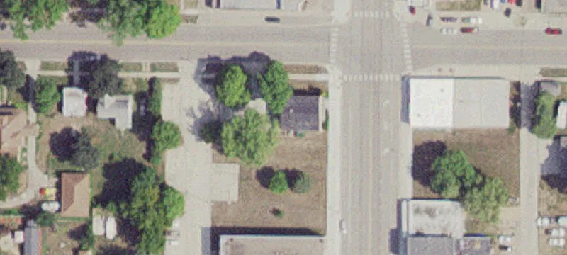 31 Main N St