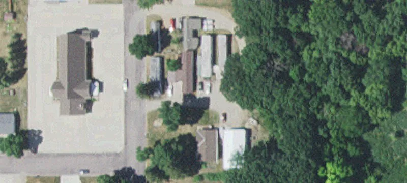 1001 Carver St