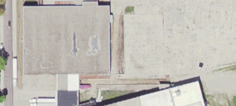 828 Pr Ave