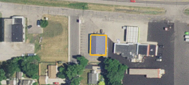 1402 Hwy 12th E