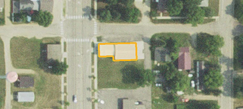 422 Main Ave
