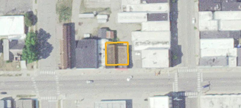 12 2nd NW St