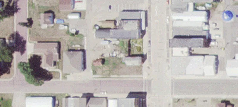 105 Dugan N St
