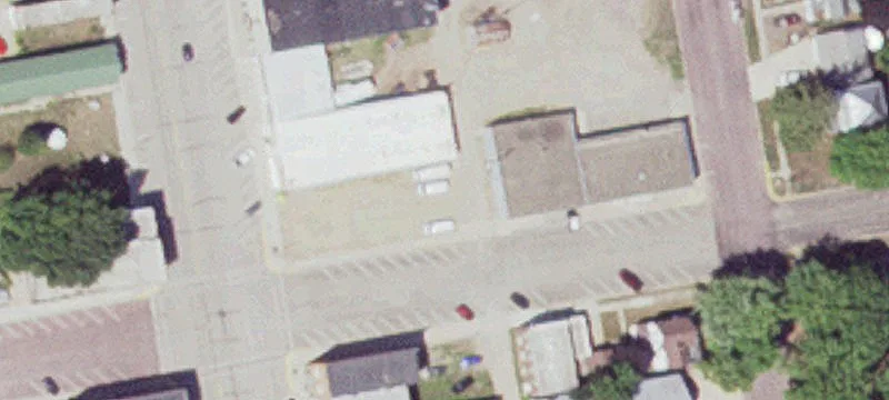 13 1st St