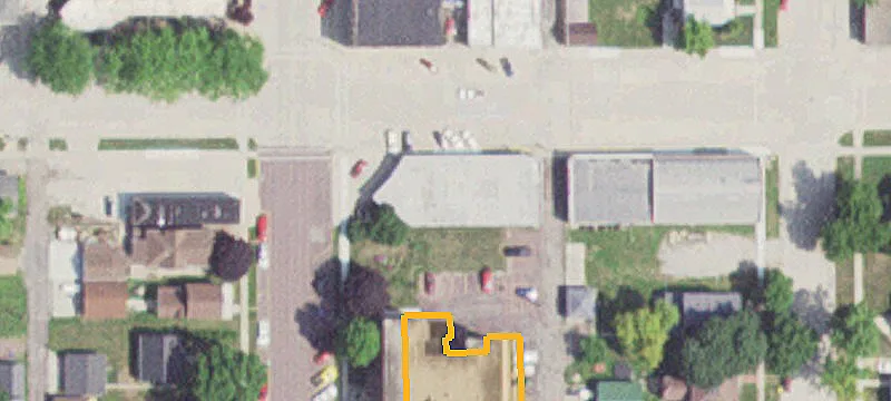 52 2nd SE St