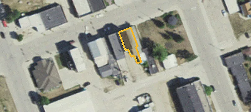 118 2nd SE St