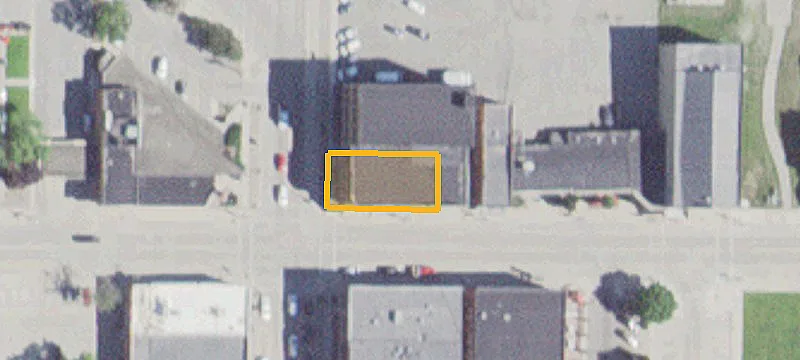 500 Main St