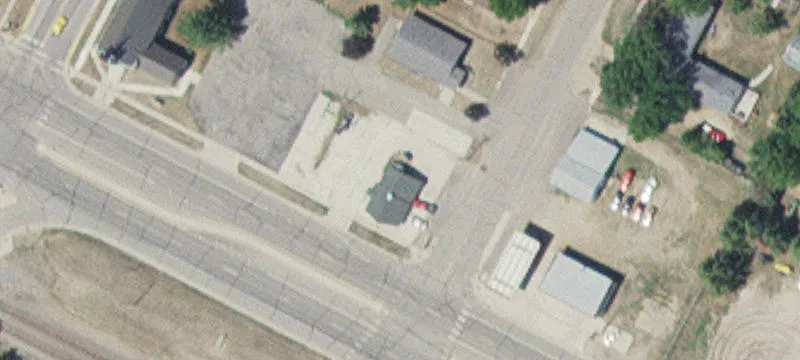5 Farwell St