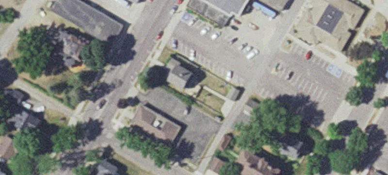221 Main St