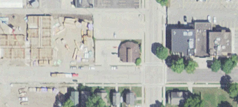 152 Pearl St