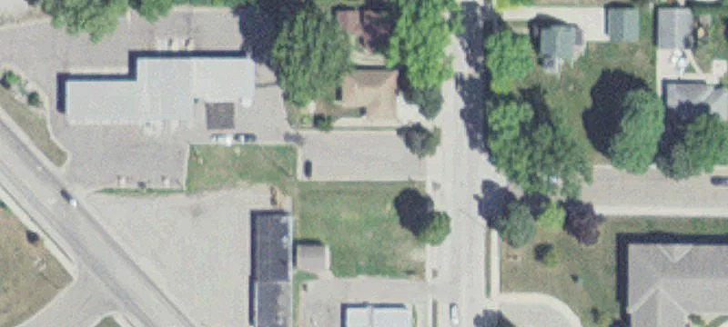 1240 Cedar Ave