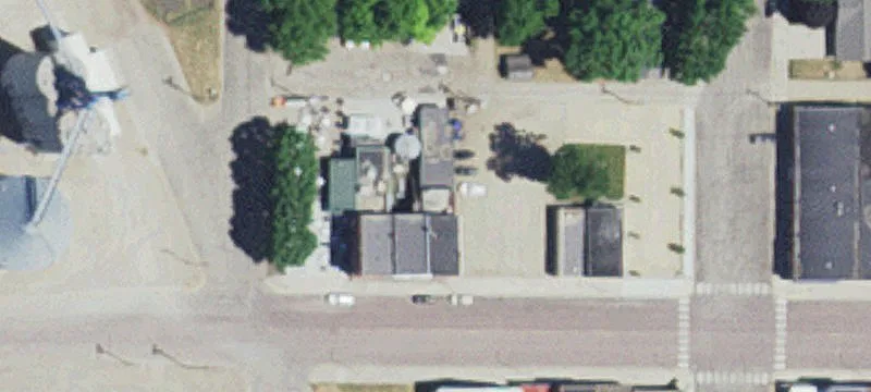 717 Main St
