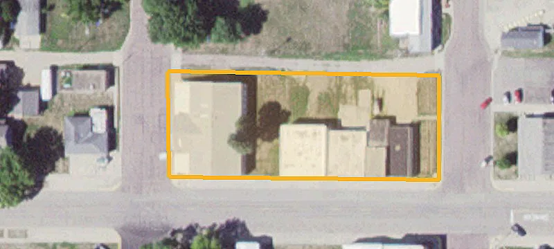 421 Main E St