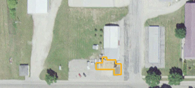 8 2nd NW St