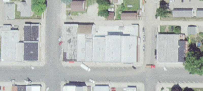 12 Main St