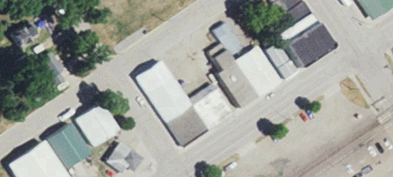 312 Spicer N Ave