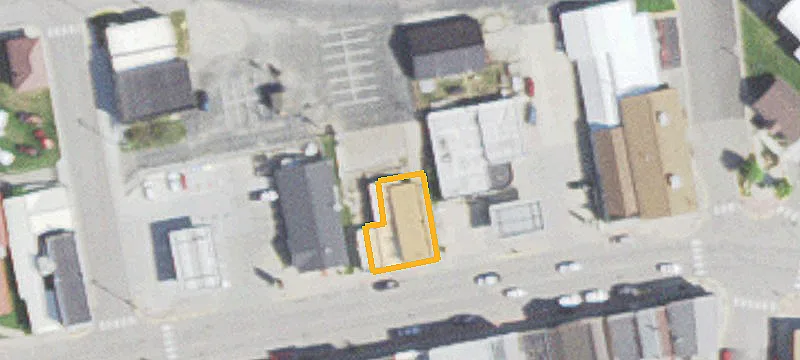 126 Main St