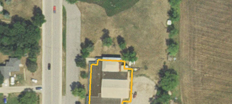 301 Main St
