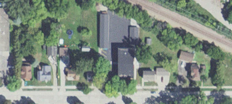 352 Rose St