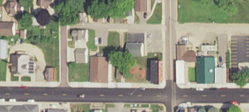 106 Main W St