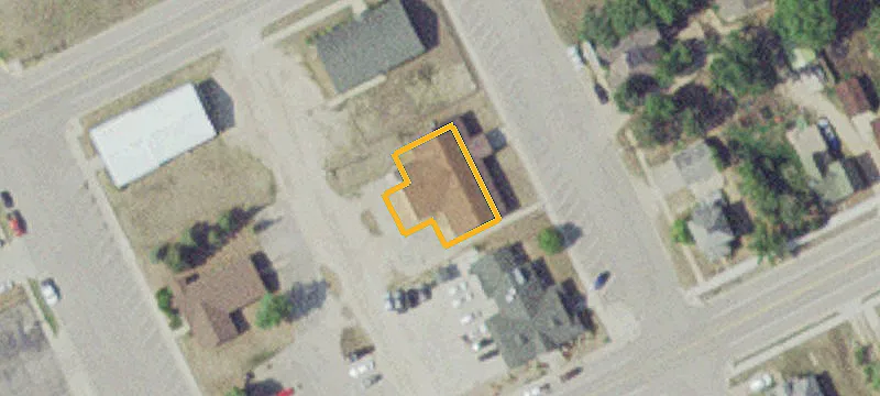 19 Cedar NE Ave