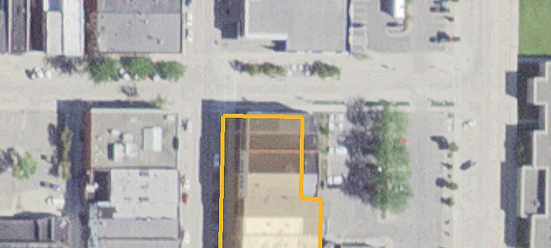 330 Main St
