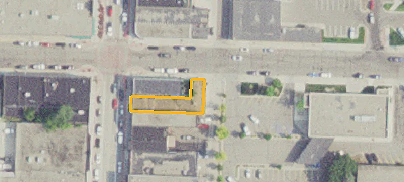 103 Holmes E St