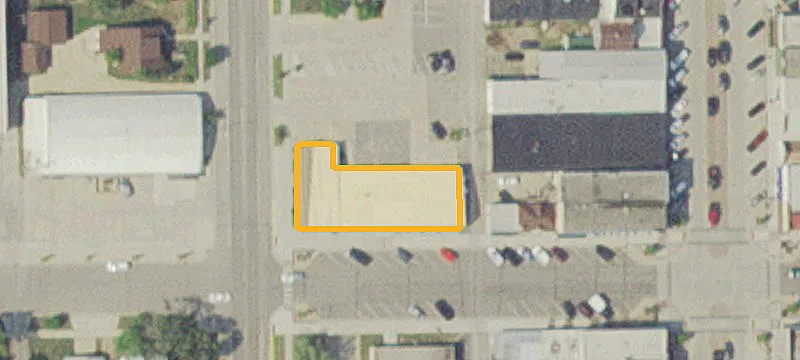 217 2nd W St
