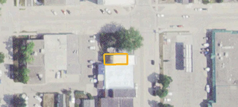 206 Main St