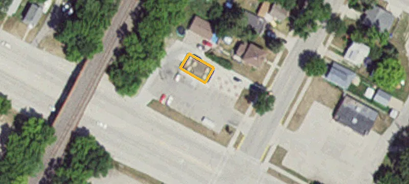 605 Main St