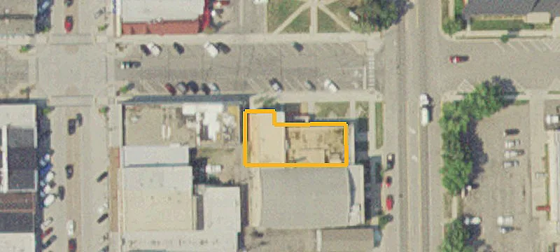 102 2nd W St