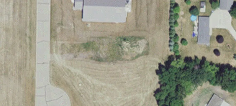 301 Shamrock Dr