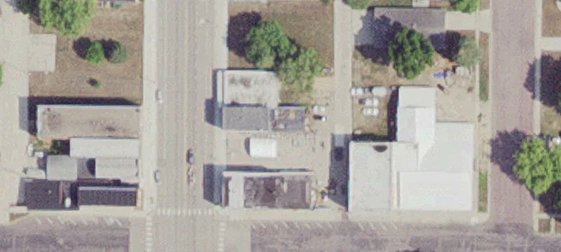 14 Main N St