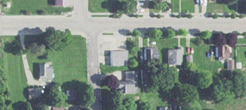 202 2nd SE St
