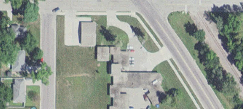 811 School St