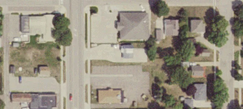 409 8th SE Ave