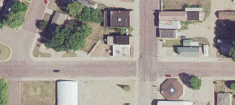 101 Main St