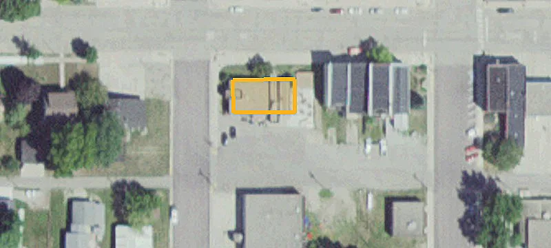 217 5th N St