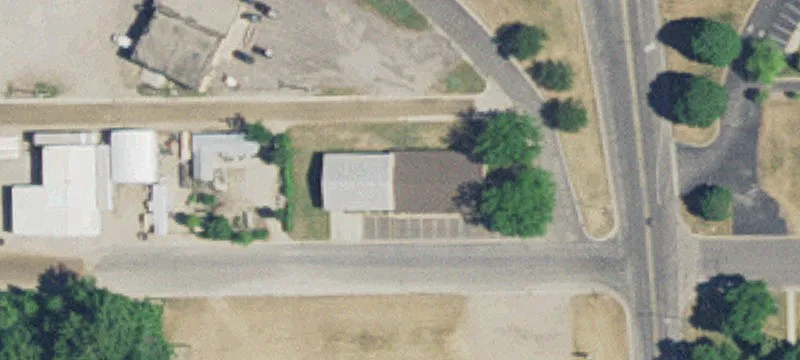 1302 Depue Ave