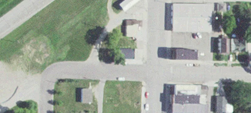 202 Main St