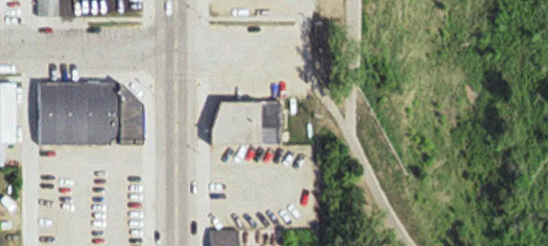 303 Main S Ave