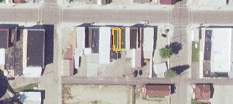 1011 Broadway