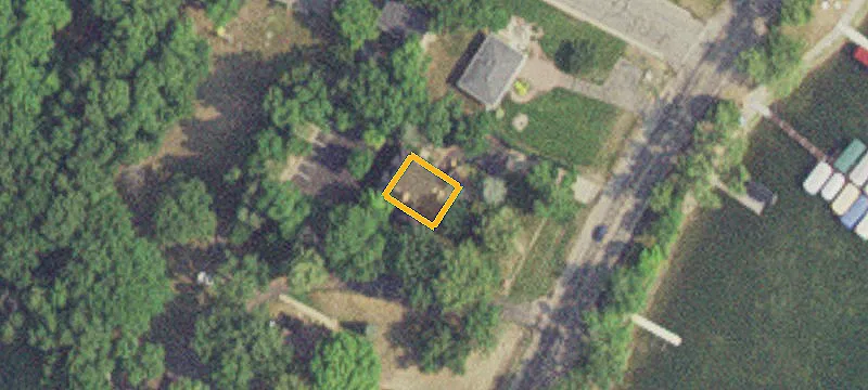 1100 Lk Dr