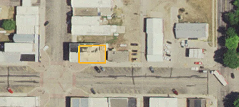 109 Benton St