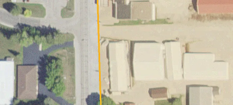 413 Hwy S Ave